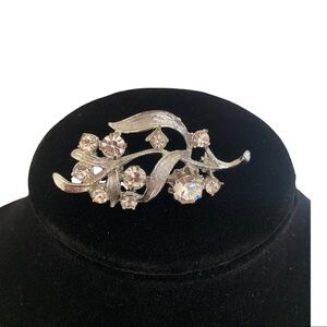 Vintage rhinestone brooch
